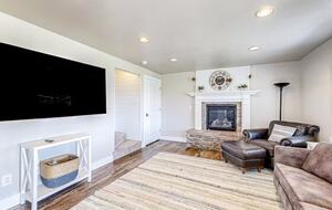 Refined Retreat Overlooking Bear Lake - Garden City, Utah