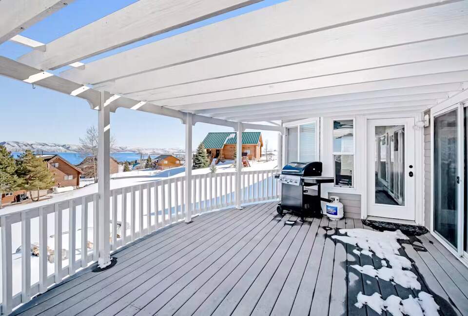 Refined Retreat Overlooking Bear Lake - Garden City, Utah