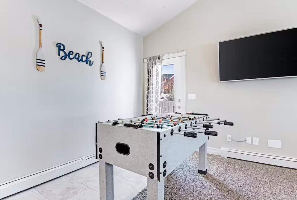 Refined Retreat Overlooking Bear Lake - Garden City, Utah