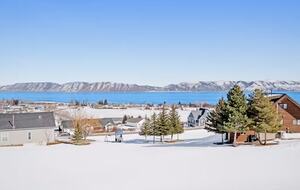 Refined Retreat Overlooking Bear Lake - Garden City, Utah