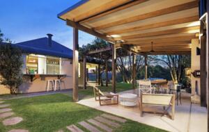 Serene Federal Villa with Expansive Outdoor Living - Goonengerry, Australia