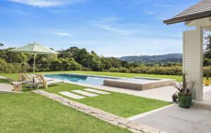 Serene Federal Villa with Expansive Outdoor Living - Goonengerry, Australia