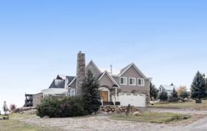Refined Retreat Overlooking Bear Lake - Garden City, Utah