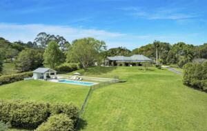 Serene Federal Villa with Expansive Outdoor Living - Goonengerry, Australia