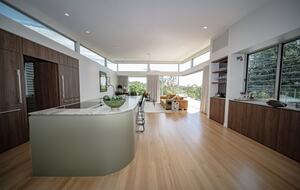 Modern Hinterland Sanctuary - Doonan, Australia