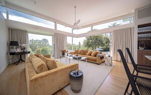 Modern Hinterland Sanctuary - Doonan, Australia