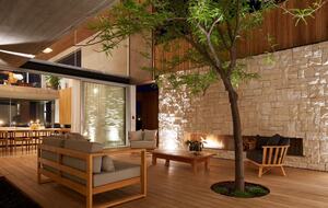 Architectural Brilliance Overlooking the Swan River - Perth, Australia