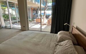 Architectural Brilliance Overlooking the Swan River - Perth, Australia