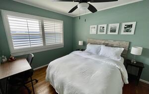 Elegant Family Home Near Berkeley & San Francisco - El Cerrito, California