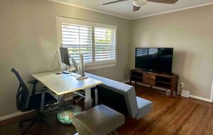 Elegant Family Home Near Berkeley & San Francisco - El Cerrito, California