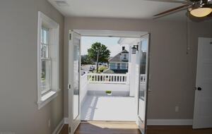 Charming Beach Escape with Lakeview Porch | 1 Block to Jenk Boardwalk - Point Pleasant Beach, New Jersey