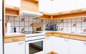 Charming Akureyri 2BD Apartment with Fjord Views - Akureyri, Iceland