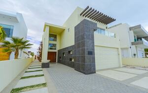 Exclusive Retreat with Private Pool, Dock & Panoramic Views - Puerto Peñasco, Mexico