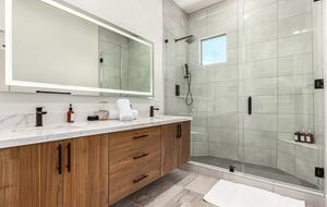 Modern Scottsdale Escape with Private Rooftop Lounge - Scottsdale, Arizona