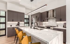 Modern Scottsdale Escape with Private Rooftop Lounge - Scottsdale, Arizona