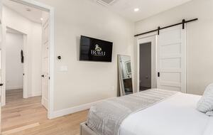 Modern Scottsdale Escape with Private Rooftop Lounge - Scottsdale, Arizona