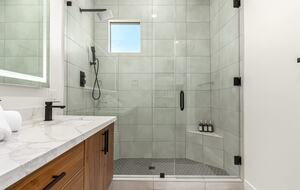 Modern Scottsdale Escape with Private Rooftop Lounge - Scottsdale, Arizona