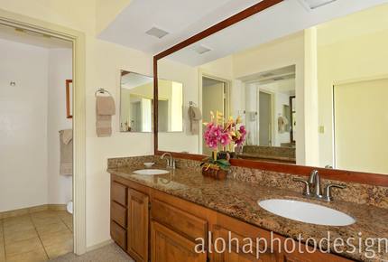 Amazing Oceanview 2BR - Listen to the waves crash and lull you to sleep