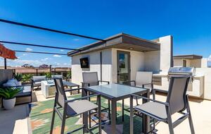 Modern Scottsdale Escape with Private Rooftop Lounge - Scottsdale, Arizona