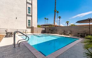 Modern Scottsdale Escape with Private Rooftop Lounge - Scottsdale, Arizona