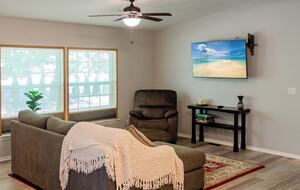 Country Charm Meets City Access in the Willamette Valley - Corvallis, Oregon