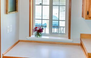 Country Charm Meets City Access in the Willamette Valley - Corvallis, Oregon