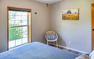 Country Charm Meets City Access in the Willamette Valley - Corvallis, Oregon