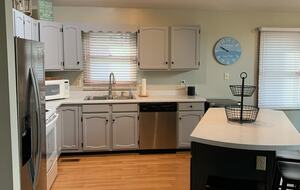 Serene Lakefront Retreat on Norris Lake - La Follette, Tennessee