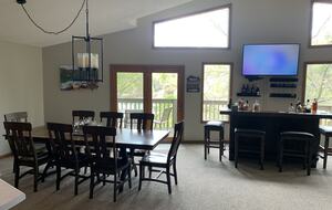 Serene Lakefront Retreat on Norris Lake - La Follette, Tennessee