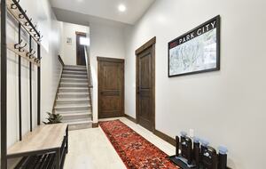 Modern Mountain Escape near Jordanelle Lake & Park City - Heber City, Utah