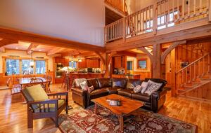 Breakaway Haven | Mountain Comfort Meets Ski-In Access - Carrabassett Valley, Maine