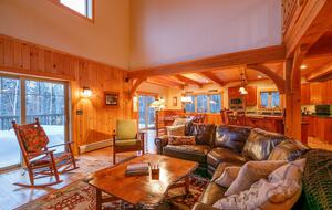 Breakaway Haven | Mountain Comfort Meets Ski-In Access - Carrabassett Valley, Maine