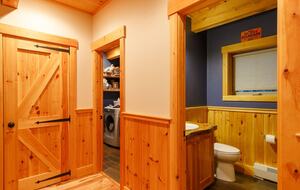 Breakaway Haven | Mountain Comfort Meets Ski-In Access - Carrabassett Valley, Maine