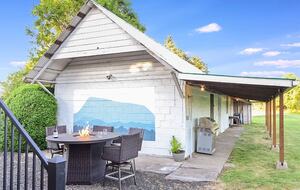 Country Charm Meets City Access in the Willamette Valley - Corvallis, Oregon