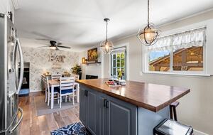 A Family-Friendly Retreat Near Denver - Littleton, Colorado