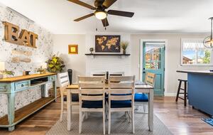 A Family-Friendly Retreat Near Denver - Littleton, Colorado