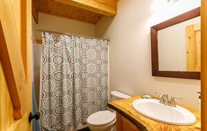 Breakaway Haven | Mountain Comfort Meets Ski-In Access - Carrabassett Valley, Maine
