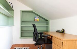 Elegant Wine Country Retreat with Serene Pool - Central Point, Oregon