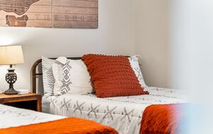 A Family-Friendly Retreat Near Denver - Littleton, Colorado