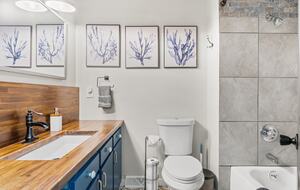 A Family-Friendly Retreat Near Denver - Littleton, Colorado