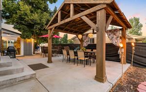 A Family-Friendly Retreat Near Denver - Littleton, Colorado