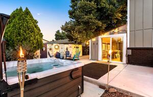 A Family-Friendly Retreat Near Denver - Littleton, Colorado