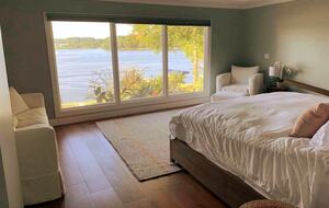 Refined Point-Lot Haven with Private Dock and Pool - Eatonton, Georgia