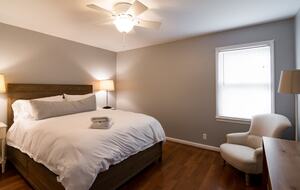 Refined Point-Lot Haven with Private Dock and Pool - Eatonton, Georgia