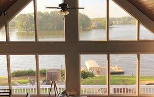 Refined Point-Lot Haven with Private Dock and Pool - Eatonton, Georgia