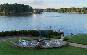 Refined Point-Lot Haven with Private Dock and Pool - Eatonton, Georgia