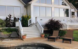 Refined Point-Lot Haven with Private Dock and Pool - Eatonton, Georgia