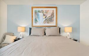 Pacific Beach Condo - 3 Bed & 3 Bath - San Diego, California