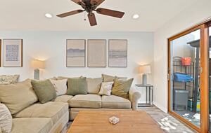 Pacific Beach Condo - 3 Bed & 3 Bath - San Diego, California