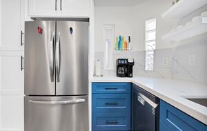 Pacific Beach Condo - 3 Bed & 3 Bath - San Diego, California